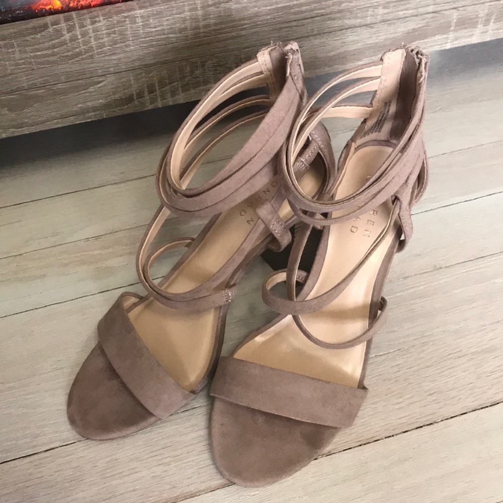 LC Lauren Conrad Block Heel Sandal